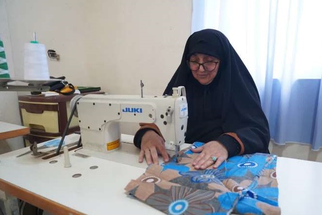 اینجا با مدد شهیدی چرخ زندگی میچرخد