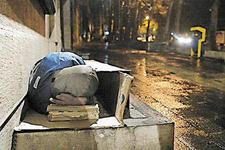 مراکز سرپناه شبانه بهزیستی مازندران آماده اسکان افراد بی سرپناه است