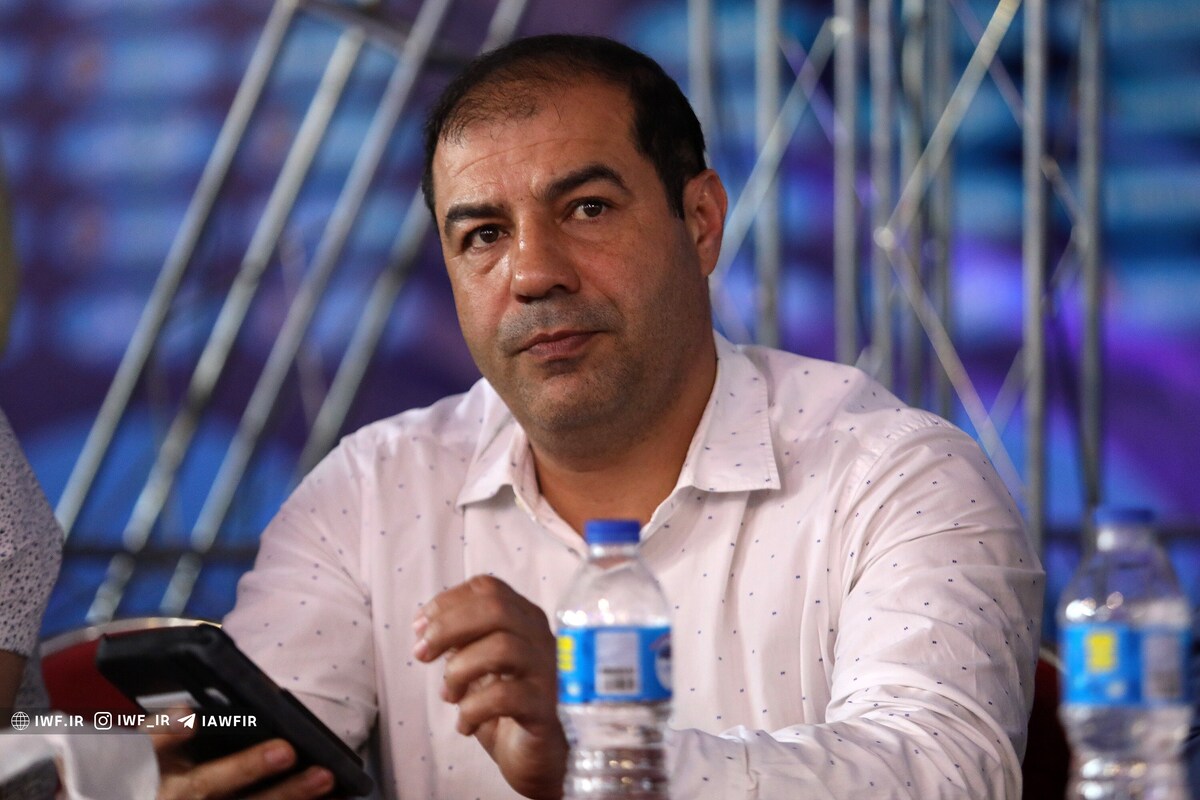 شایگان: ارزش شکایت کردن هم ندارند