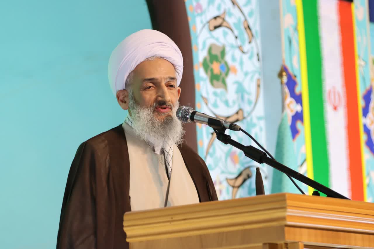 در راهپیمایی ۲۲بهمن حضور شکوهمندانه داشته باشیم‌
