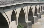 بازدید کارشناس وزارت میراث از پل تاریخی محمدحسن خان بابل