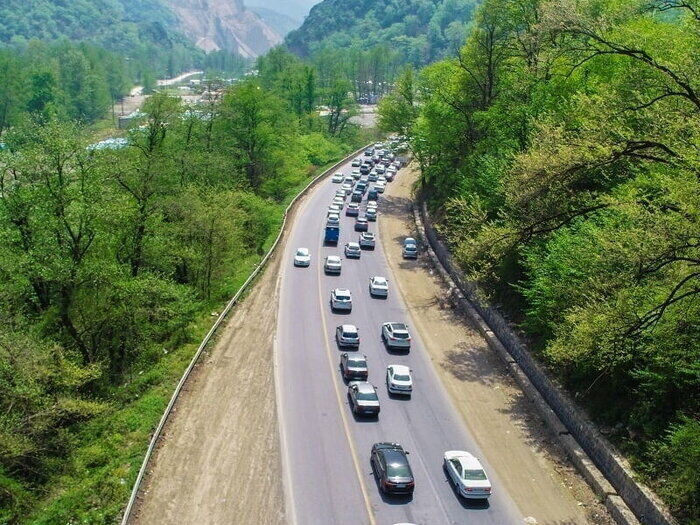 ترافیک پرحجم و روان در جاده‌های مازندران