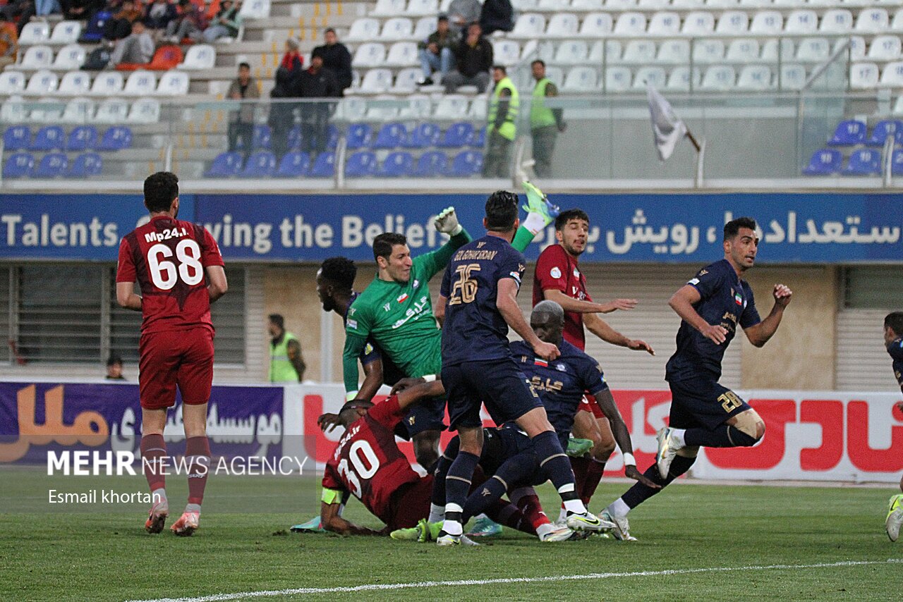 نساجی روند روبه رشدی دارد؛ لزوم تغییر سبک نقل و انتقالات در فوتبال