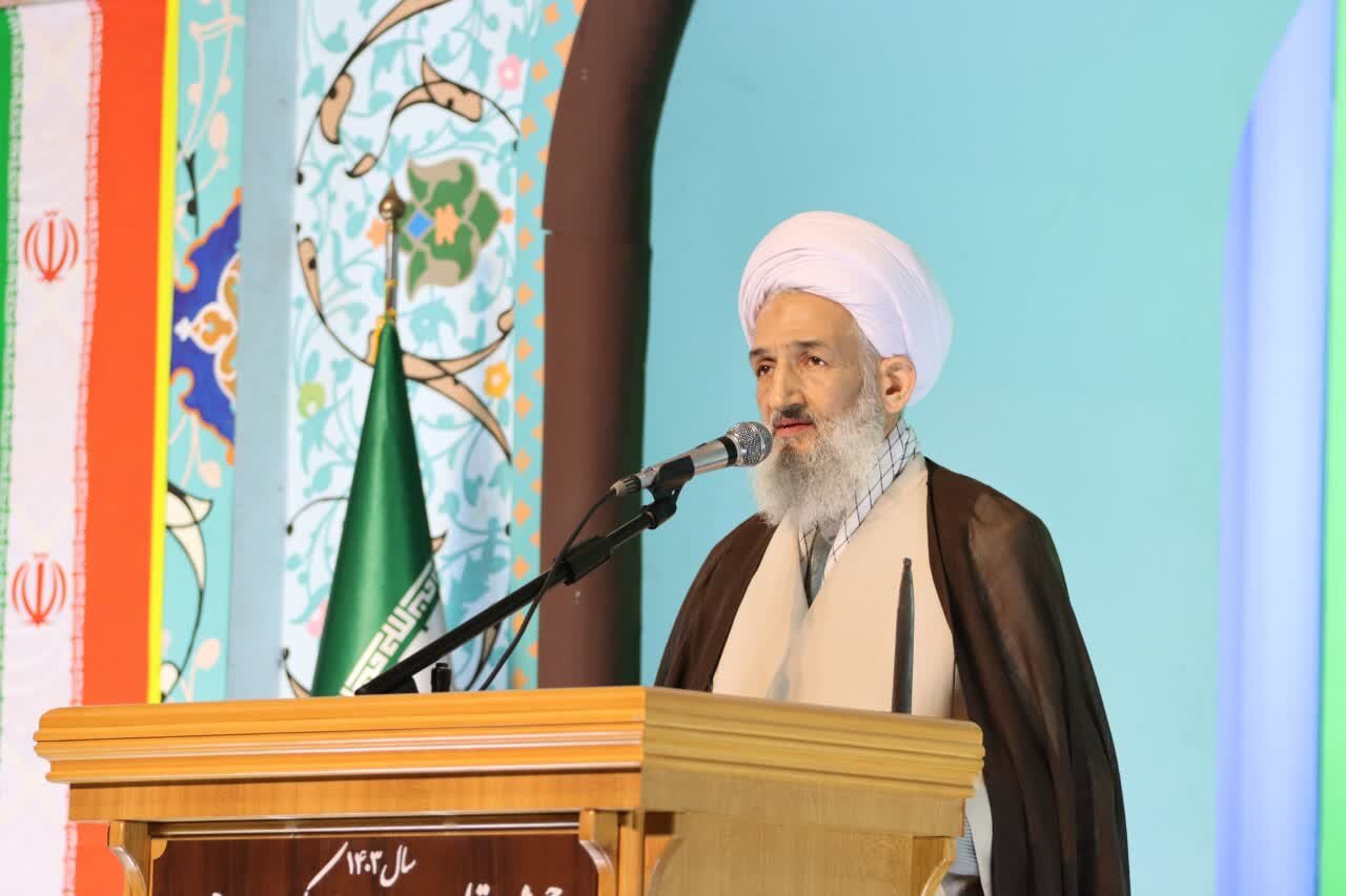 مازندران در اجرای شعار سال پیشگام باشد
