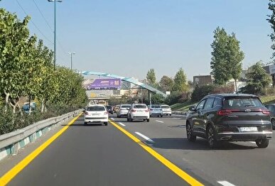 تردد روان و عادی در معابر تهران