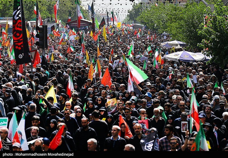 وزارت خارجه: تشیع شهدای اقتدار نمایش وحدت یک ملت بود