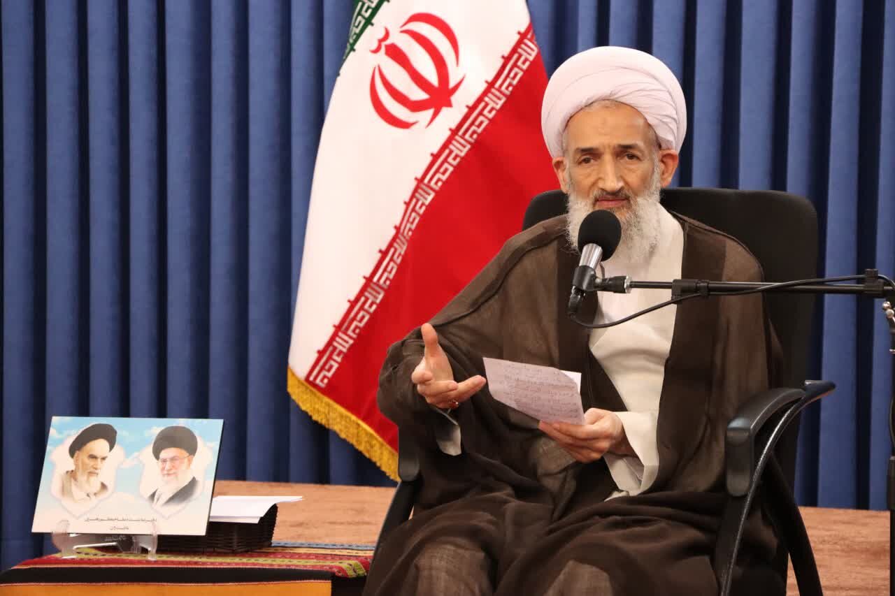 بینی آمریکا را به خاک می مالیم