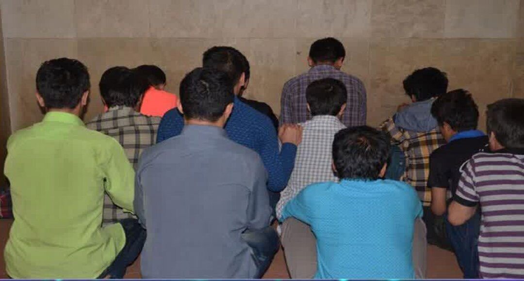 جمع آوری و طرد ۷۴ اتباع غیرمجاز در تنکابن
