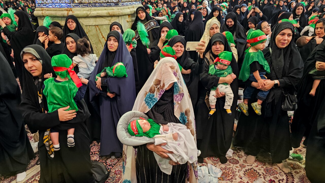 مراسم شیرخوارگان حسینی در بابکان