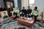 فرمانده انتظامی استان مازندران به دیدار خانواده شهید مدافع وطن امیرحسین نصیری در فریدونکنار رفت