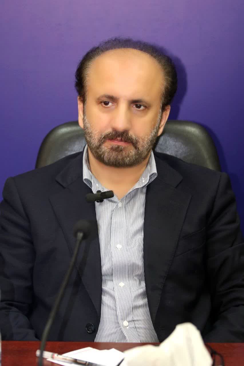 نماز جمعه نقش کلیدی در روشنگری‌و تقویت همبستگی ملی ایفا می کند.