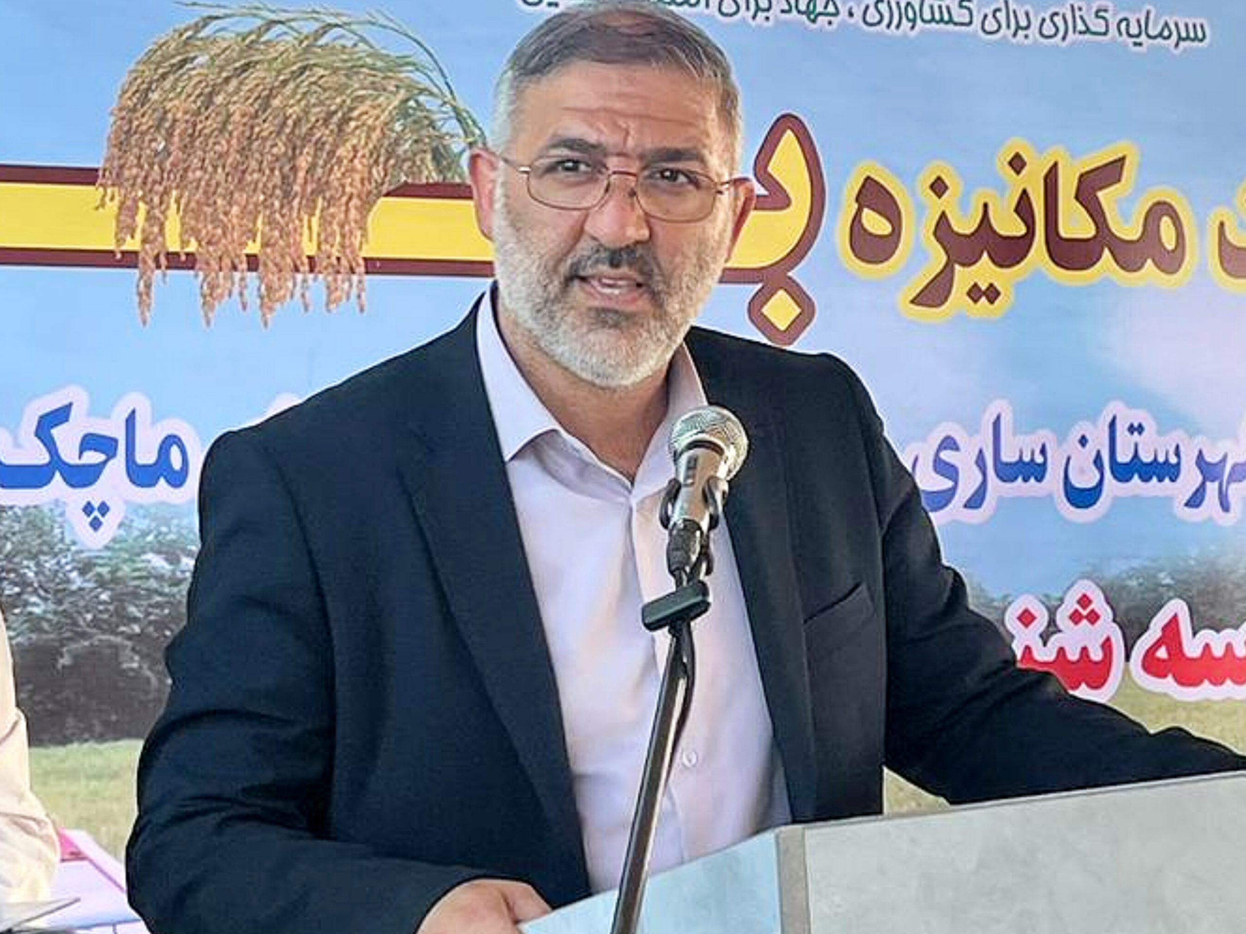 فرماندار ساری خواستار جلوگیری از واردات بی رویه برنج شد