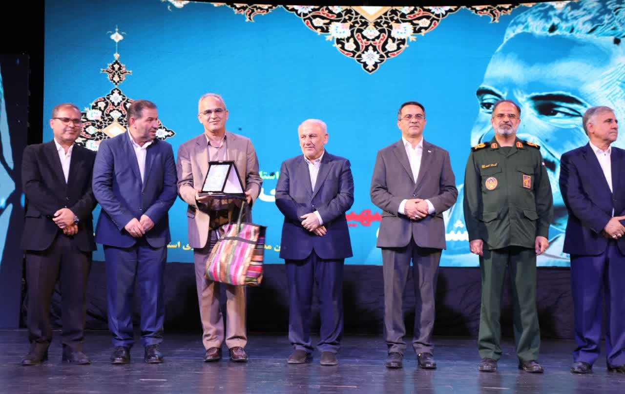 دانشگاه علوم پزشکی مازندران؛ دستگاه‌ اجرایی برتر استان در جشنواره شهید رجایی