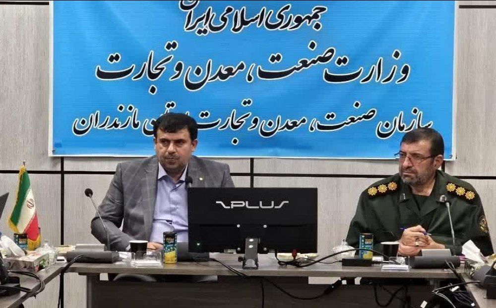 بازاریان پای افتخار، پای جنگ و انقلاب ایستاد